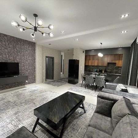 Yakkasaroy Dream House Apartment Tashkent Bagian luar foto